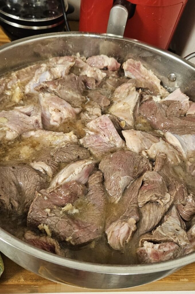 Fricasé de Cerdo "Cero Agua": El Secreto del Adobo Cítrico. 8c47f0c1 b7f5 4174 9152 27dcbd020b52